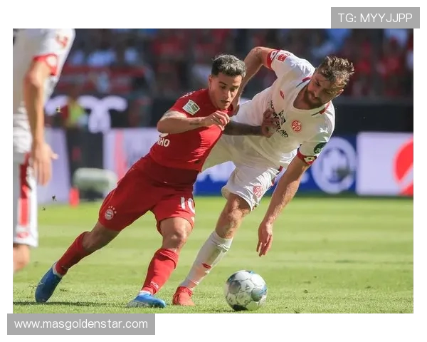 慕尼黑1860意外助攻拜仁死敌为布鲁日欧冠备战开放训练场 慕尼黑1860意外助攻拜仁死敌为布鲁日欧冠备战开放训练场