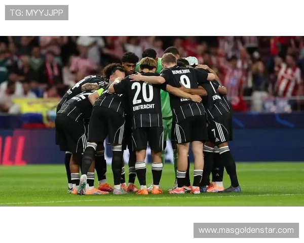 圣保利对霍芬海姆：季维加瓦藤田让瑠奇首发 克拉马里奇曹法尔出场