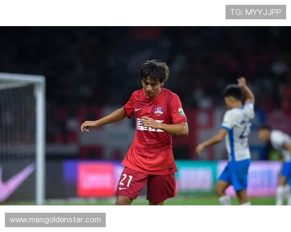 魏祥鑫入选六十大新星仍坚持出国深造展现年轻人不同选择 魏祥鑫入选六十大新星仍坚持出国深造展现年轻人不同选择